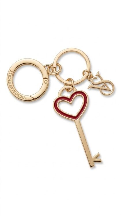 Victoria’s Secret Key To Your Heart – Llavero Dorado con Llave Antigua y Corazón Rojo