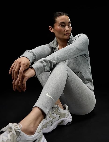 Nike Women’s Sportswear Classic High‑Waisted 7/8 Leggings – Dark Grey Heather/Sail – Talla M - Image 2