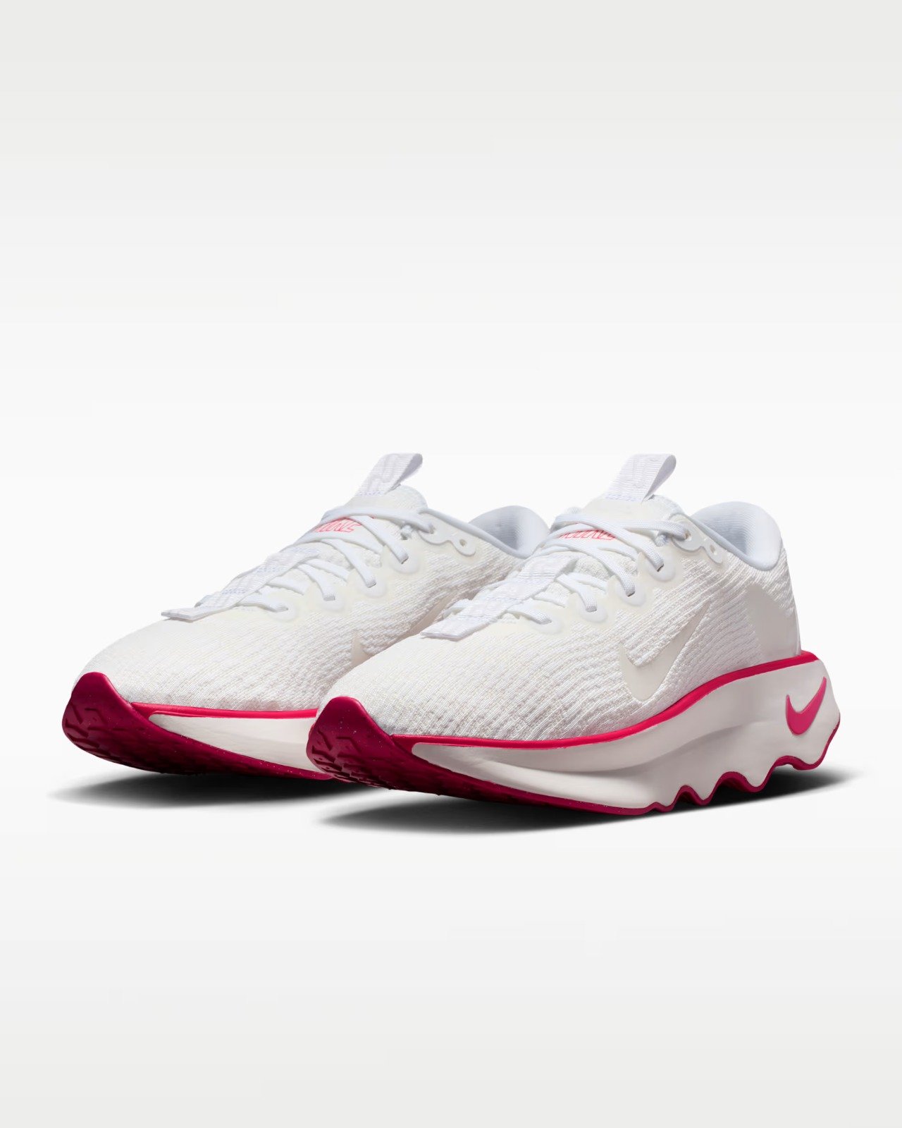 Nike Motiva Women’s Walking Shoes Blanco Fucsia TALLA 5.5 - Image 4