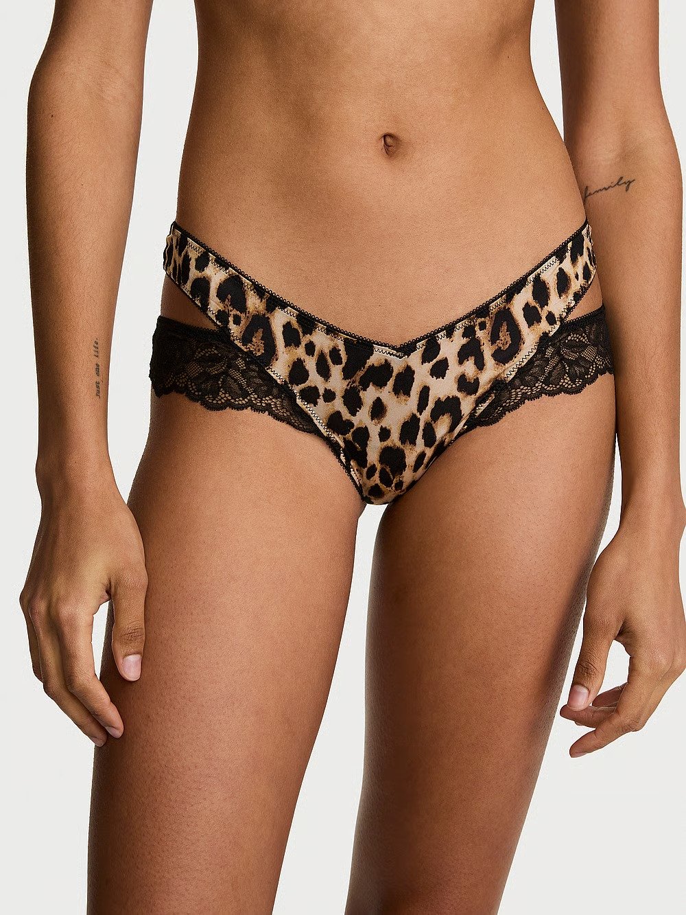 Very Sexy Rose Lace-Trim Cut-Out Cheeky Panty Leopard – Victoria’s Secret - Image 2