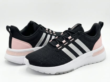 Tenis Adidas Sportswear Racer TR23 Negro con Rosa y Plateado Talla US 7.5